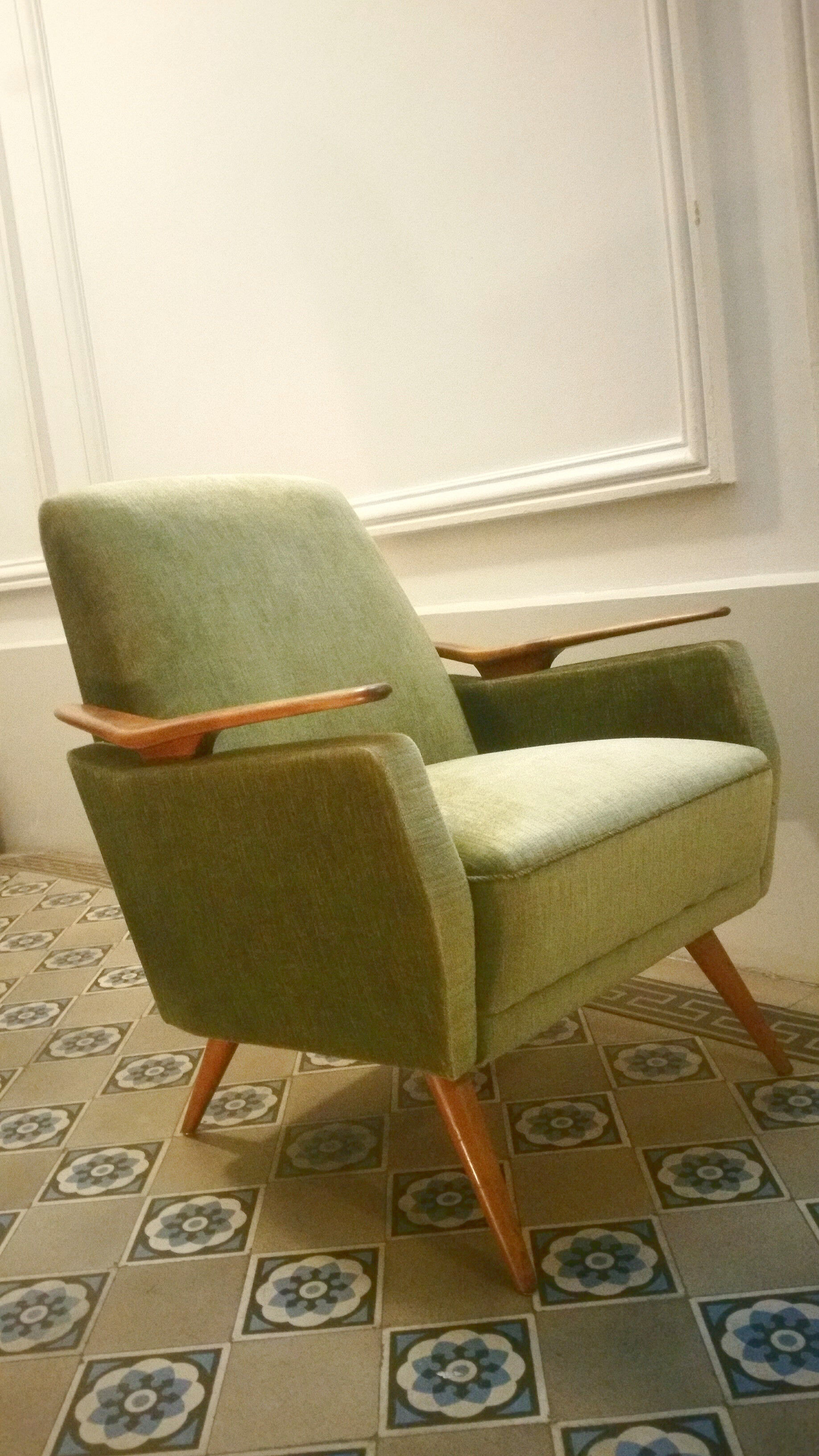 Lot of 2 armrests 50s/60s teak club chairs