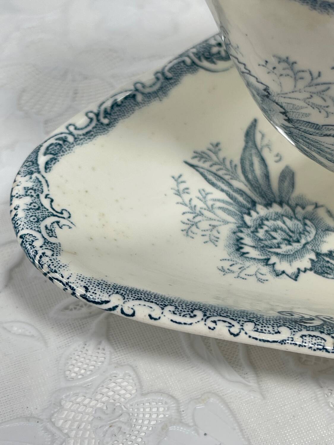 Léon Graves Clairefontaine Sauceboat