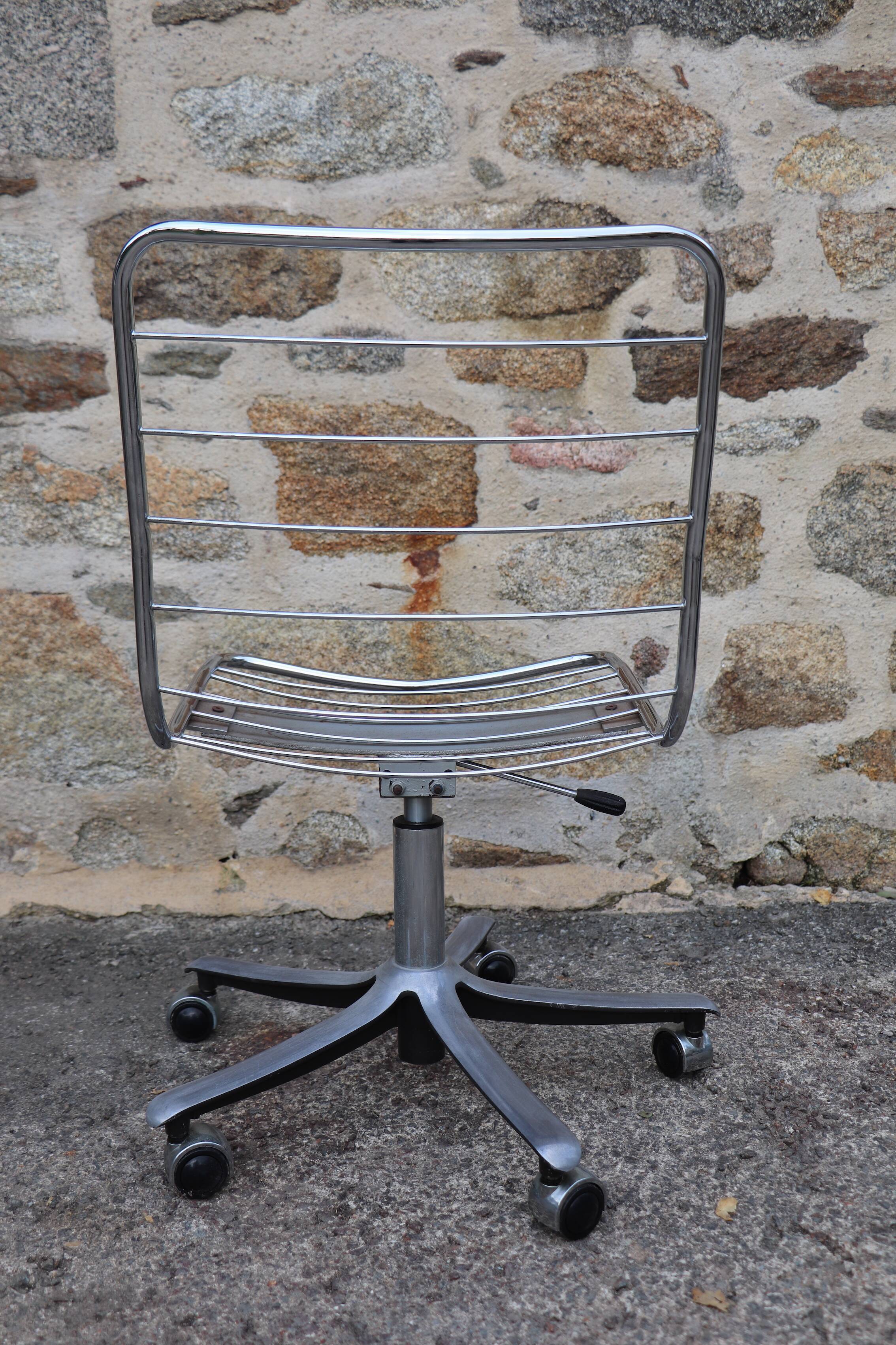 Chaise bureau pivotante chrome