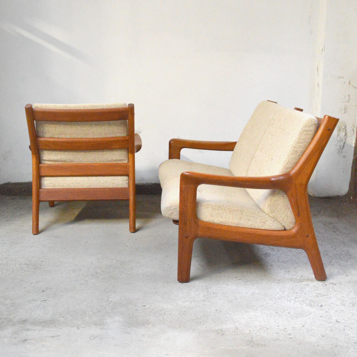 George would living room teak sets