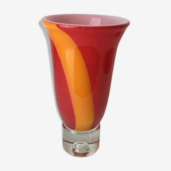 Vase of lighted glass