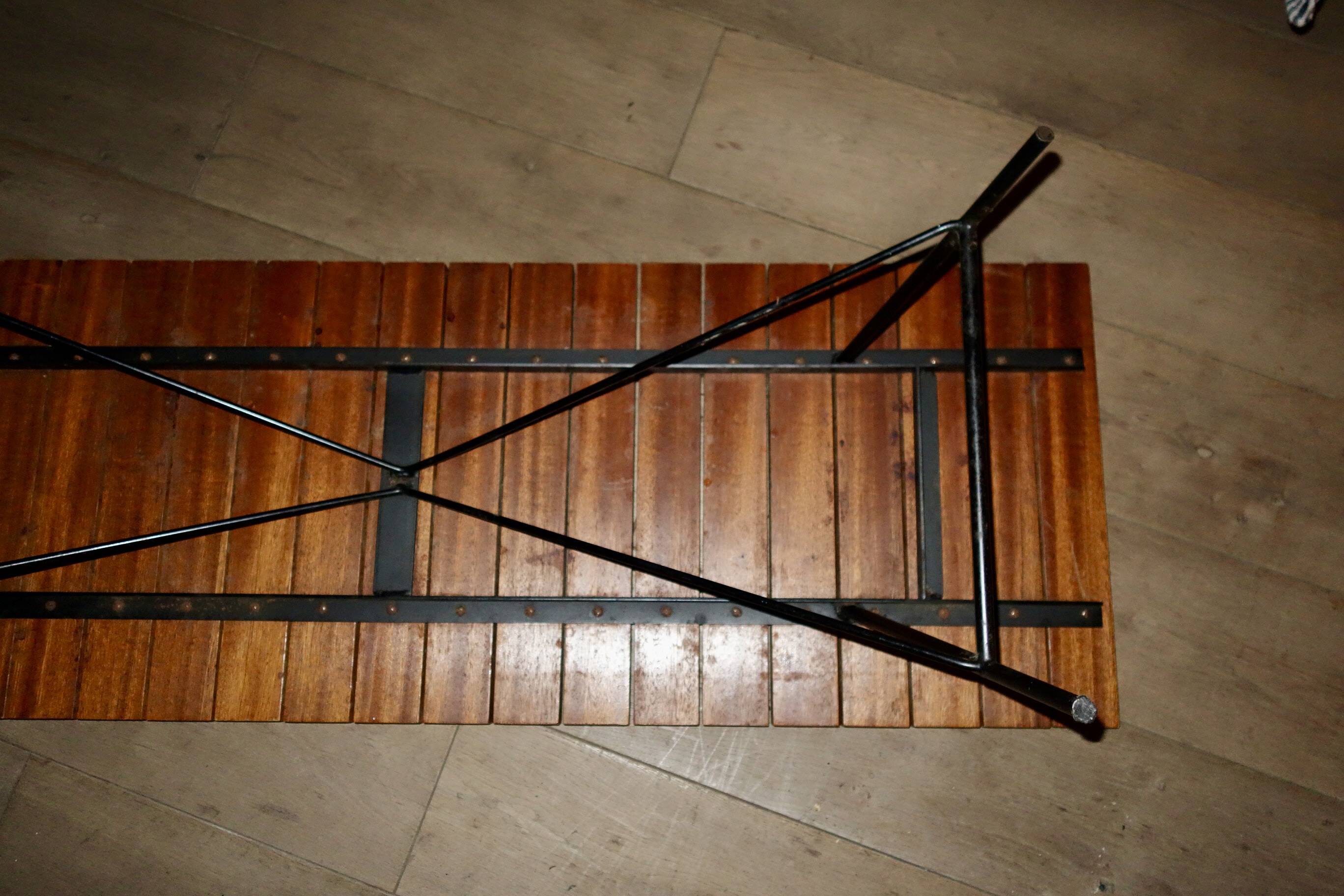 Table basse alain richard (1926-2017), table model 201, tray in wood slats