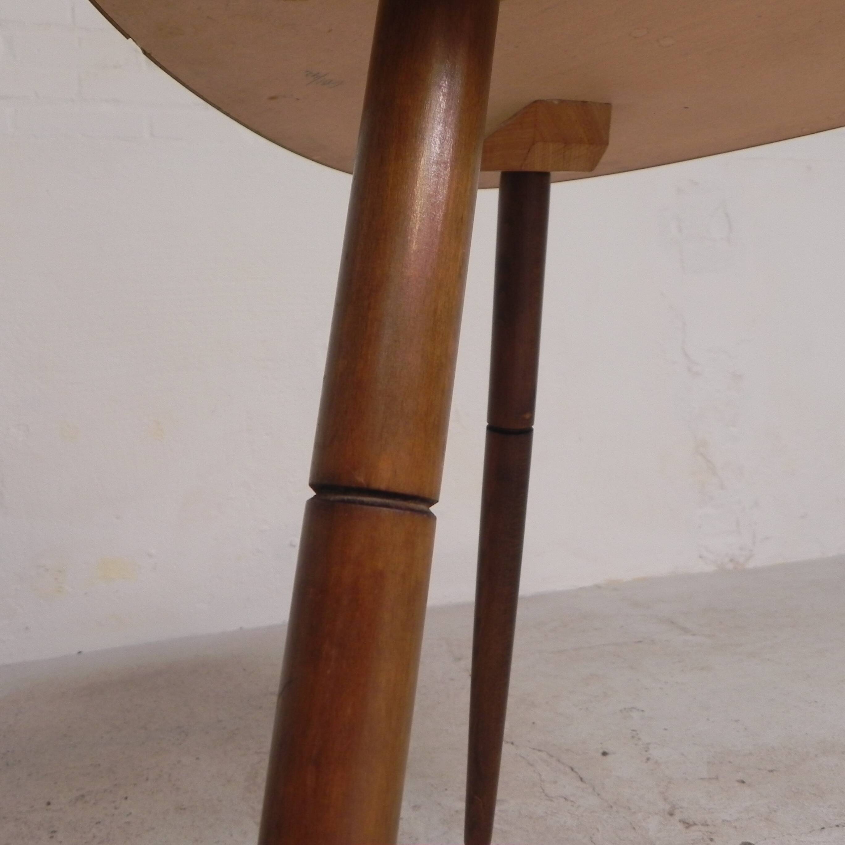 Triangular vintage side table, coffee table, tripod