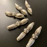 6 metal bow-shaped knife holders