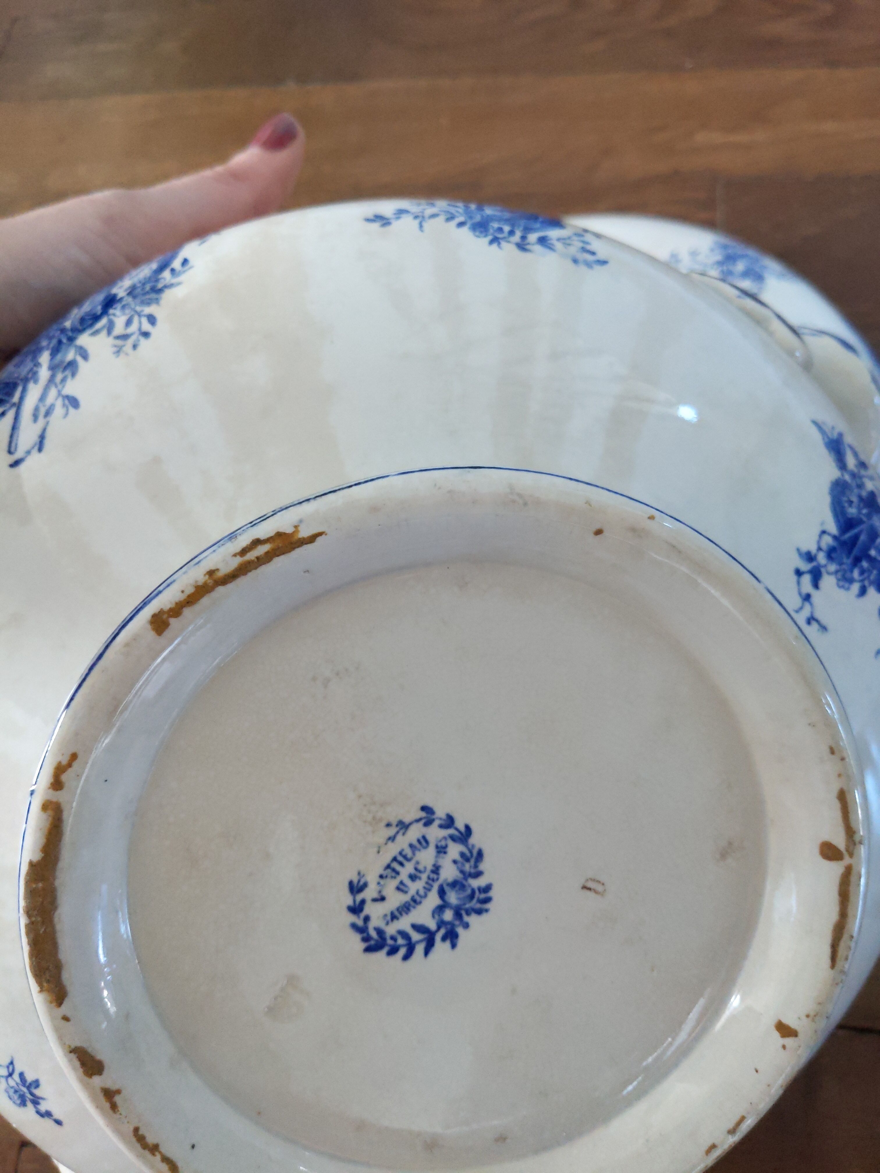 Vintage soup kitchen Sarreguemines blue flowers