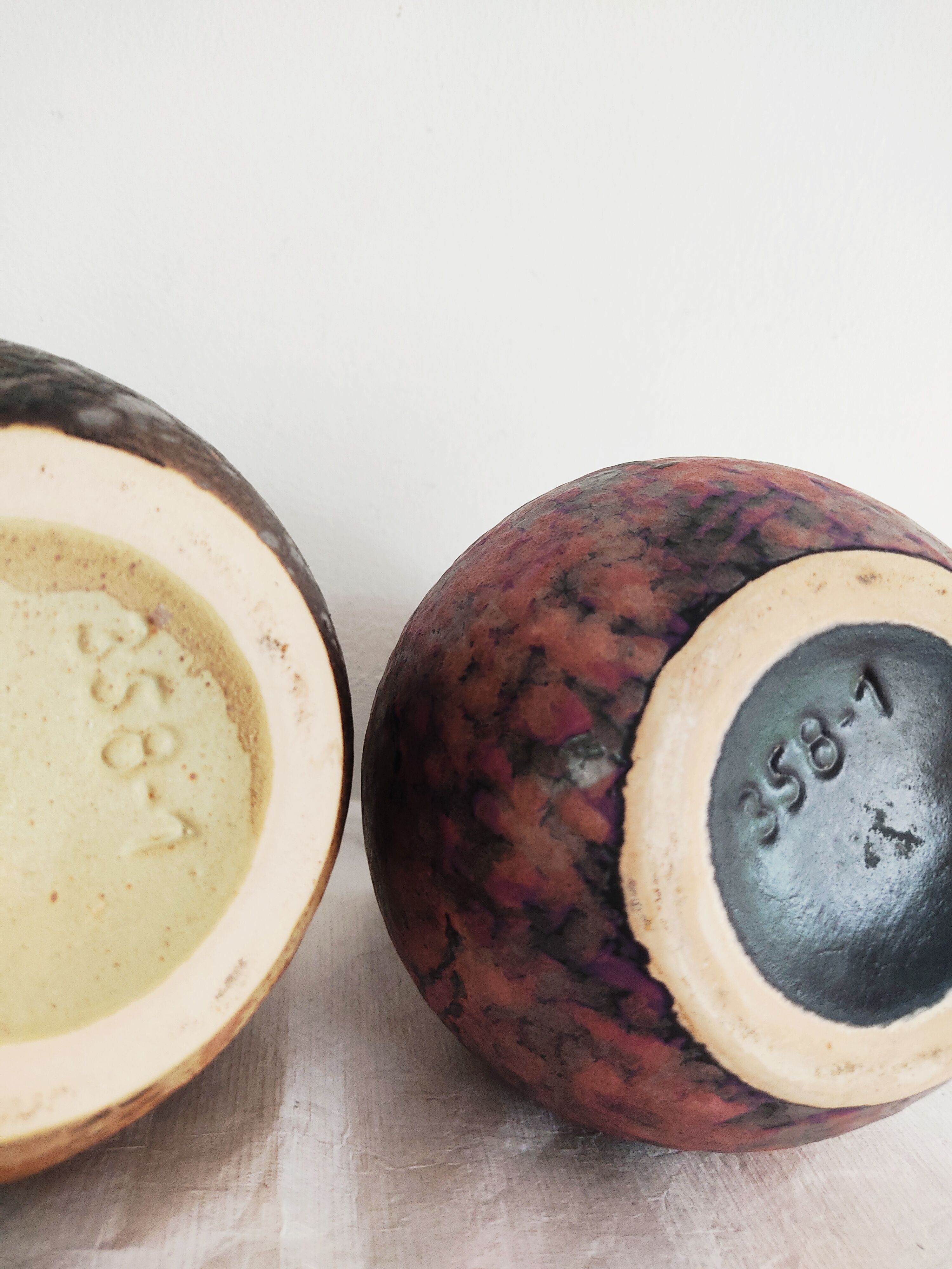 Set of 2 Ruscha vases 1970