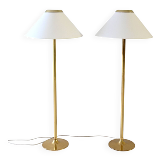 Paire de lampadaires scandinaves en laiton