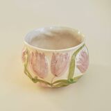 Cache-pot fleurs roses