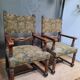 Paire de fauteuils de style Louis XIII