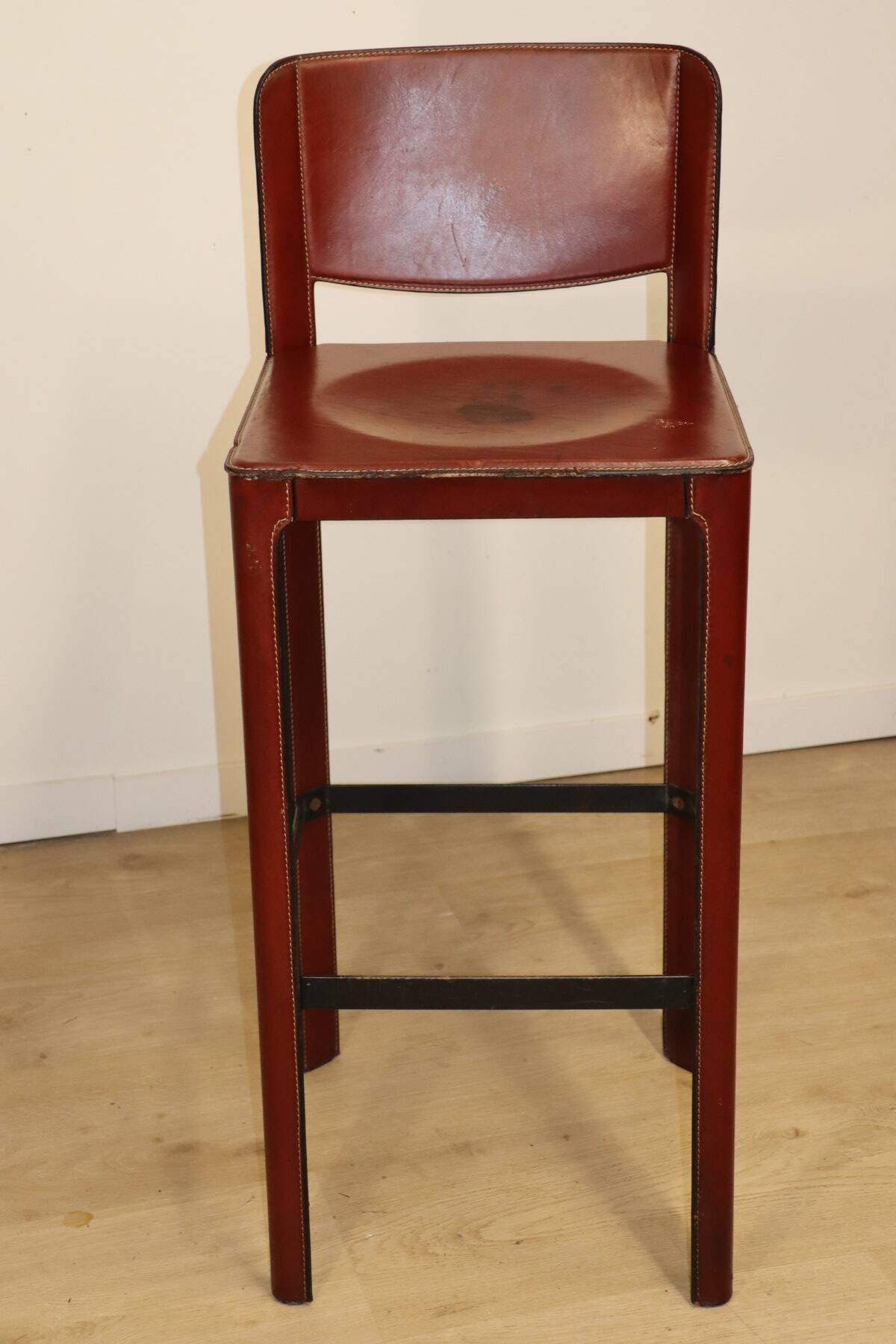 Matteo Grassi high stool in leather and metal