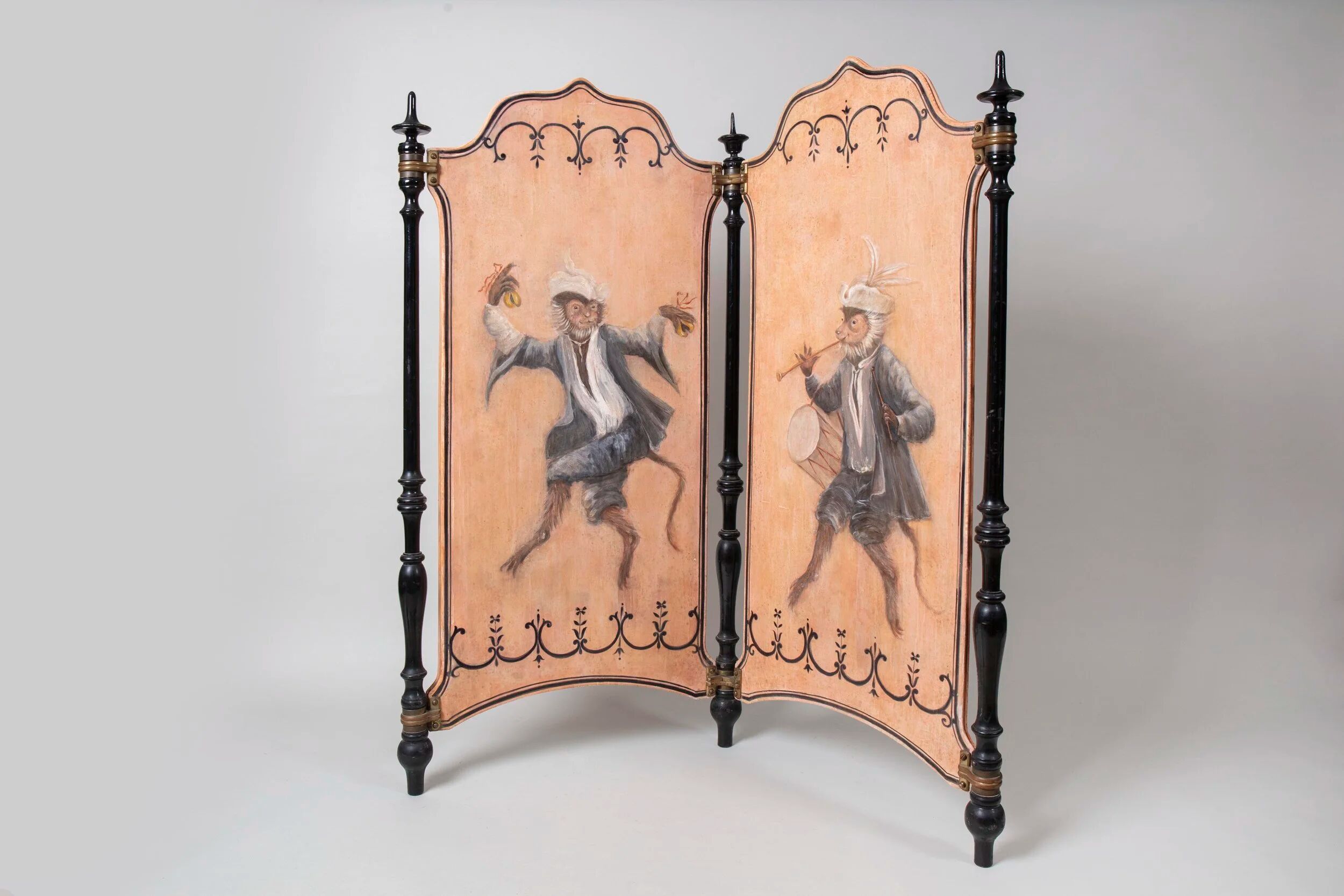Italian screen with recent decorative painting