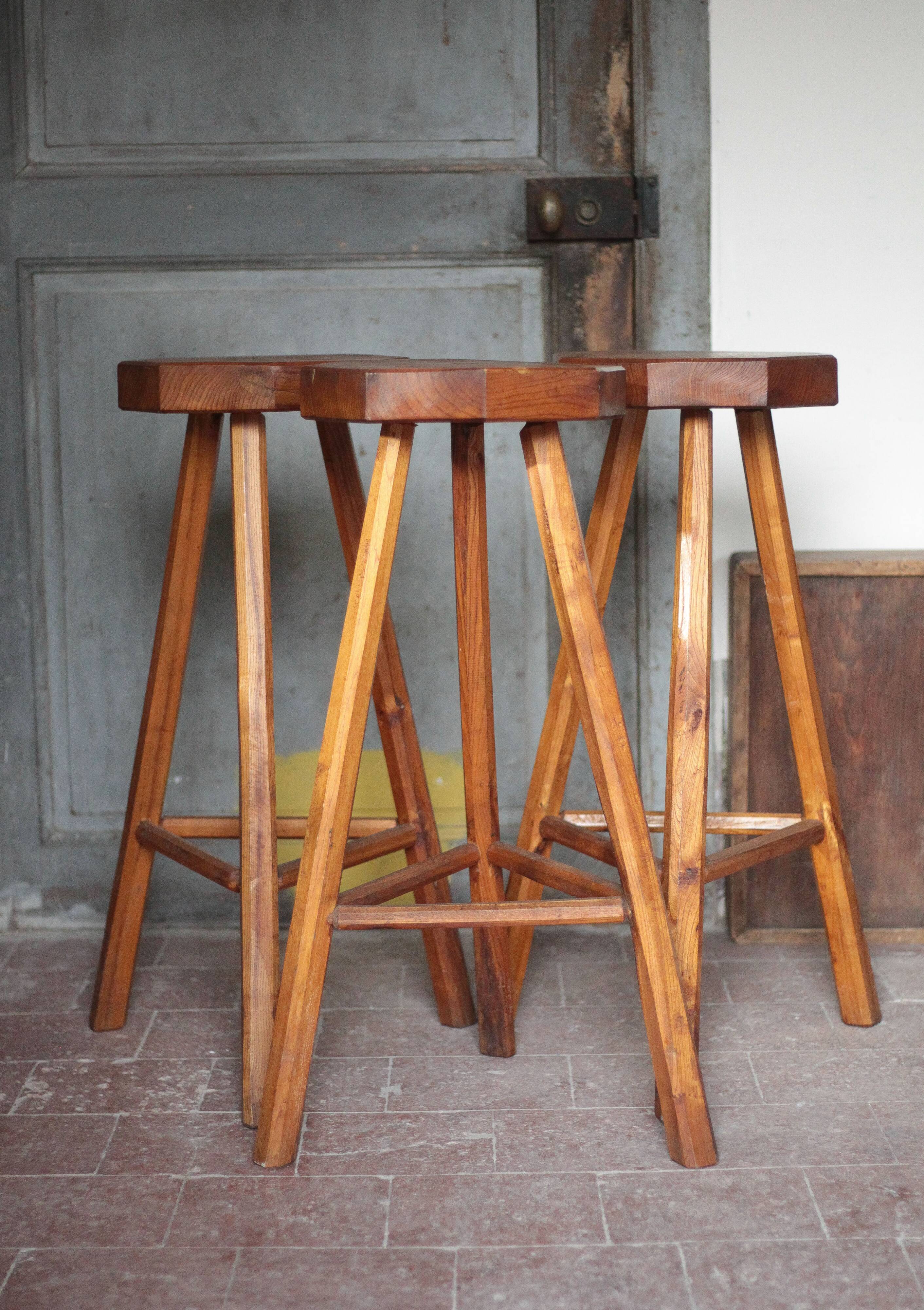 Bar stool X 3, wooden stool, brutalist stool, high stool, die