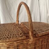 Vintage Wicker Picnic Basket