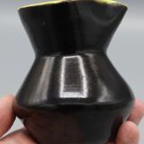 Ancienne ceramique pichet design vintage noir jaune