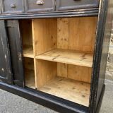 Commercial furniture trade counter