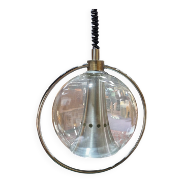 Vintage suspension design from the 1970s.