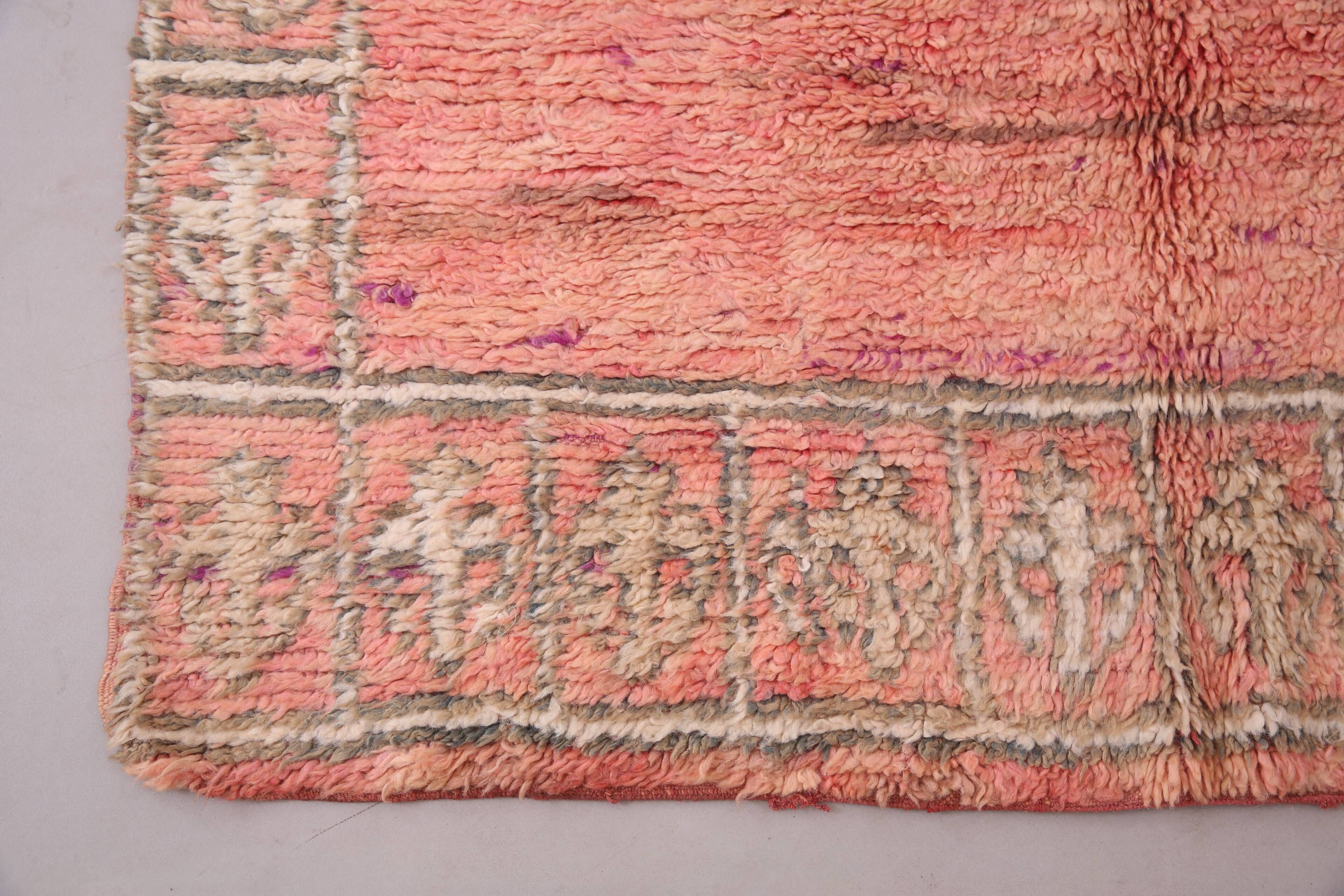 Peach Vintage Moroccan Rug 166 x 277 cm - Berber Wool Rug - Handmade Rug