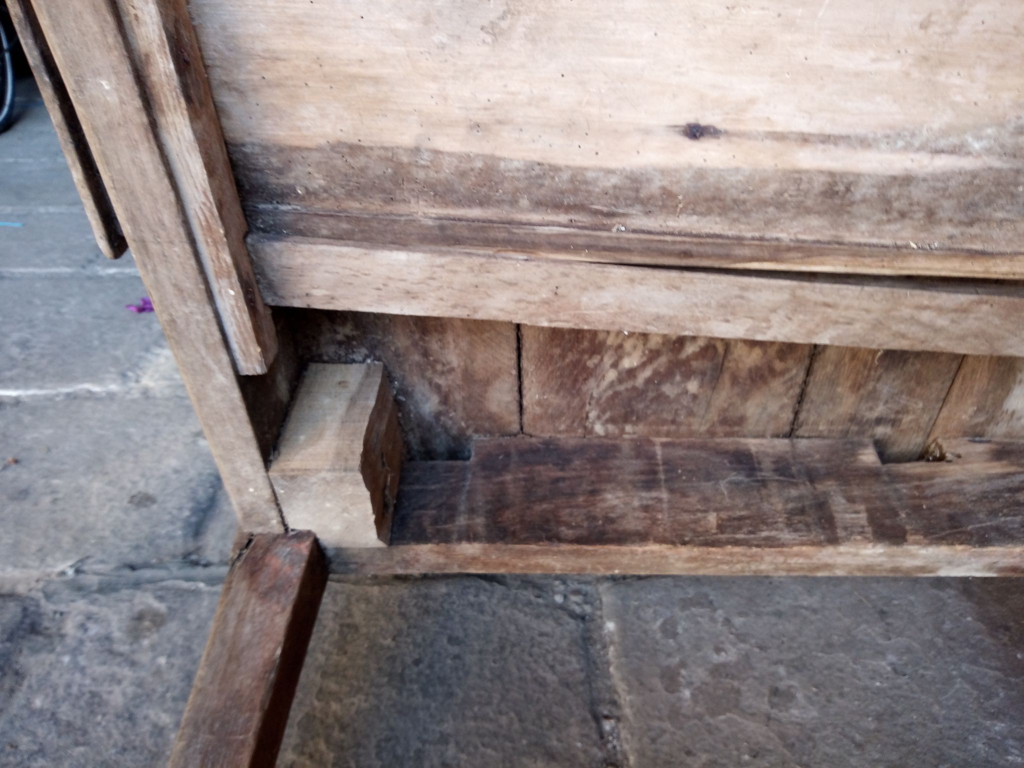 Table de ferme basse