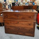 Chest of drawers known as a trouser press.