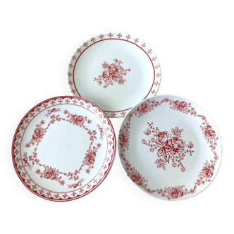 3 Assiettes à dessert Royal Bosch décor floral rouge