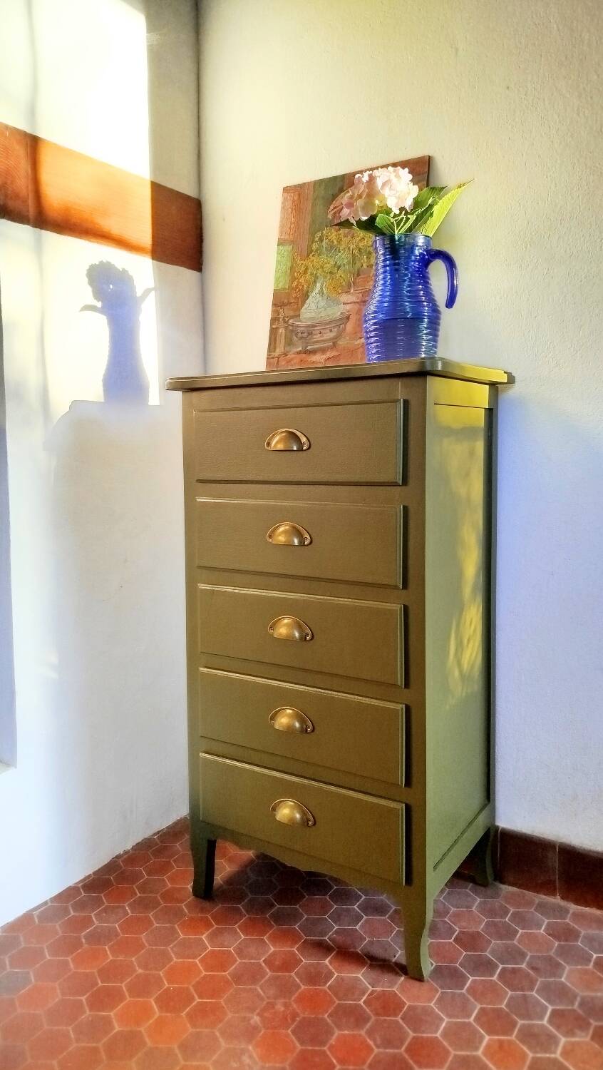 Fig green chiffonier