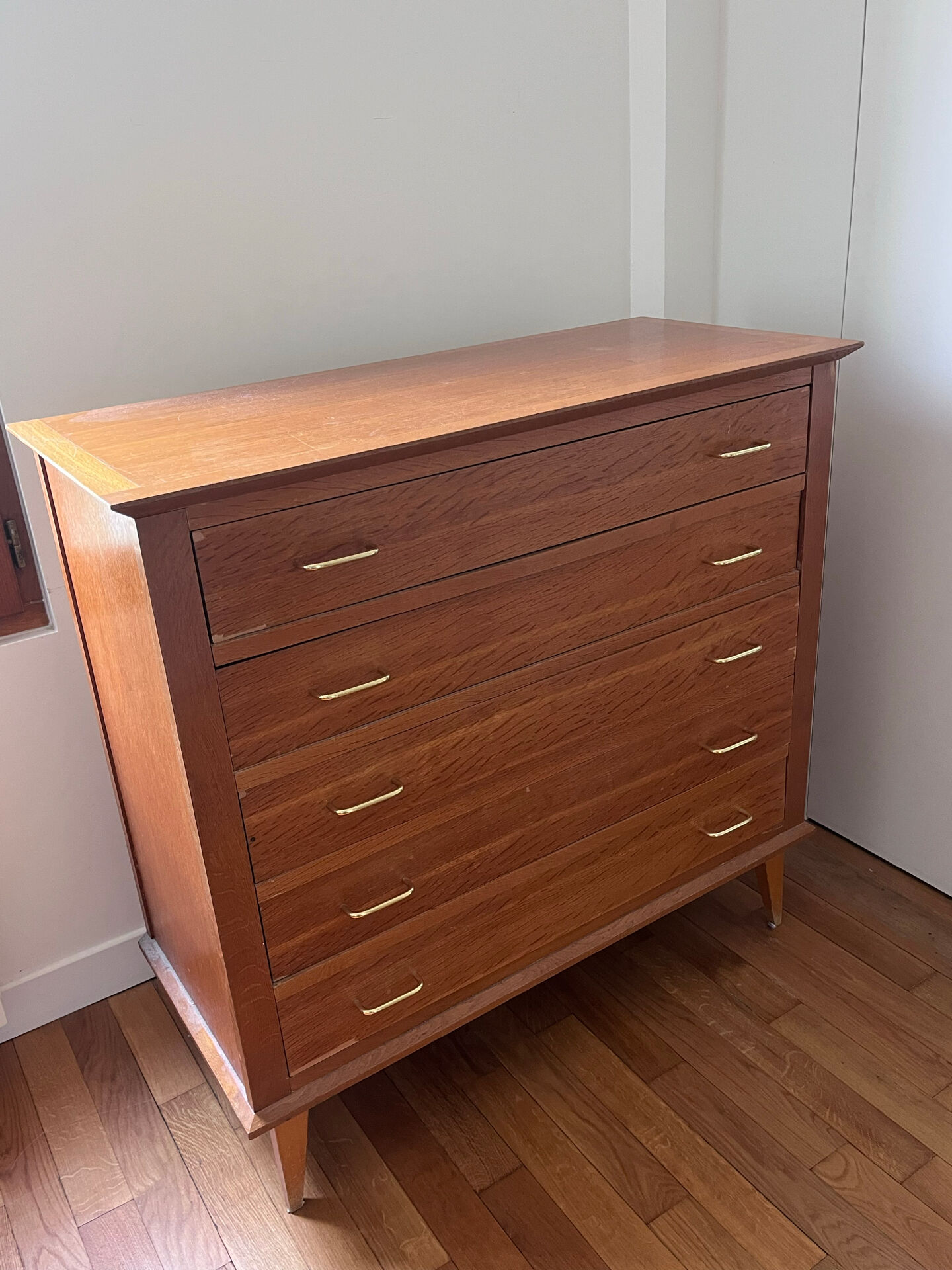 Commode vintage en bois à 5 tiroirs