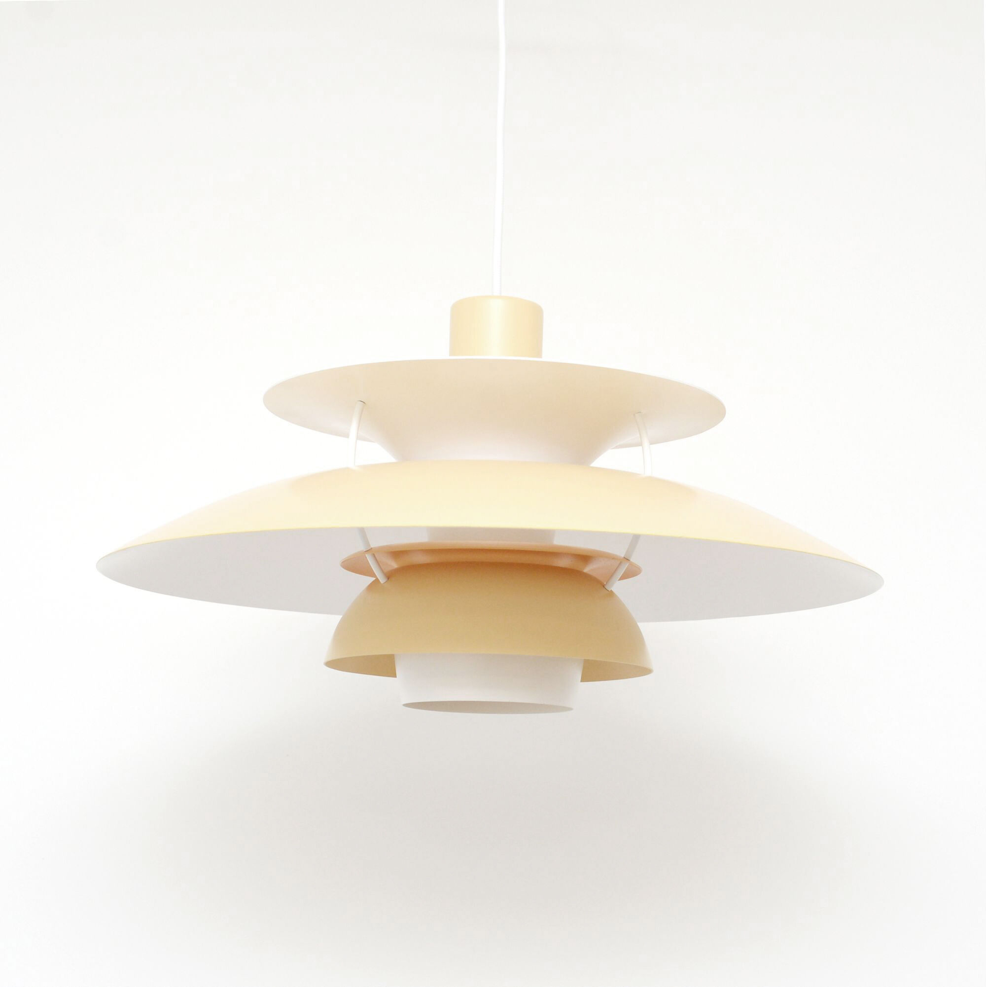 Vanilla PH5 lamp, P. Henningsen for L. Poulsen