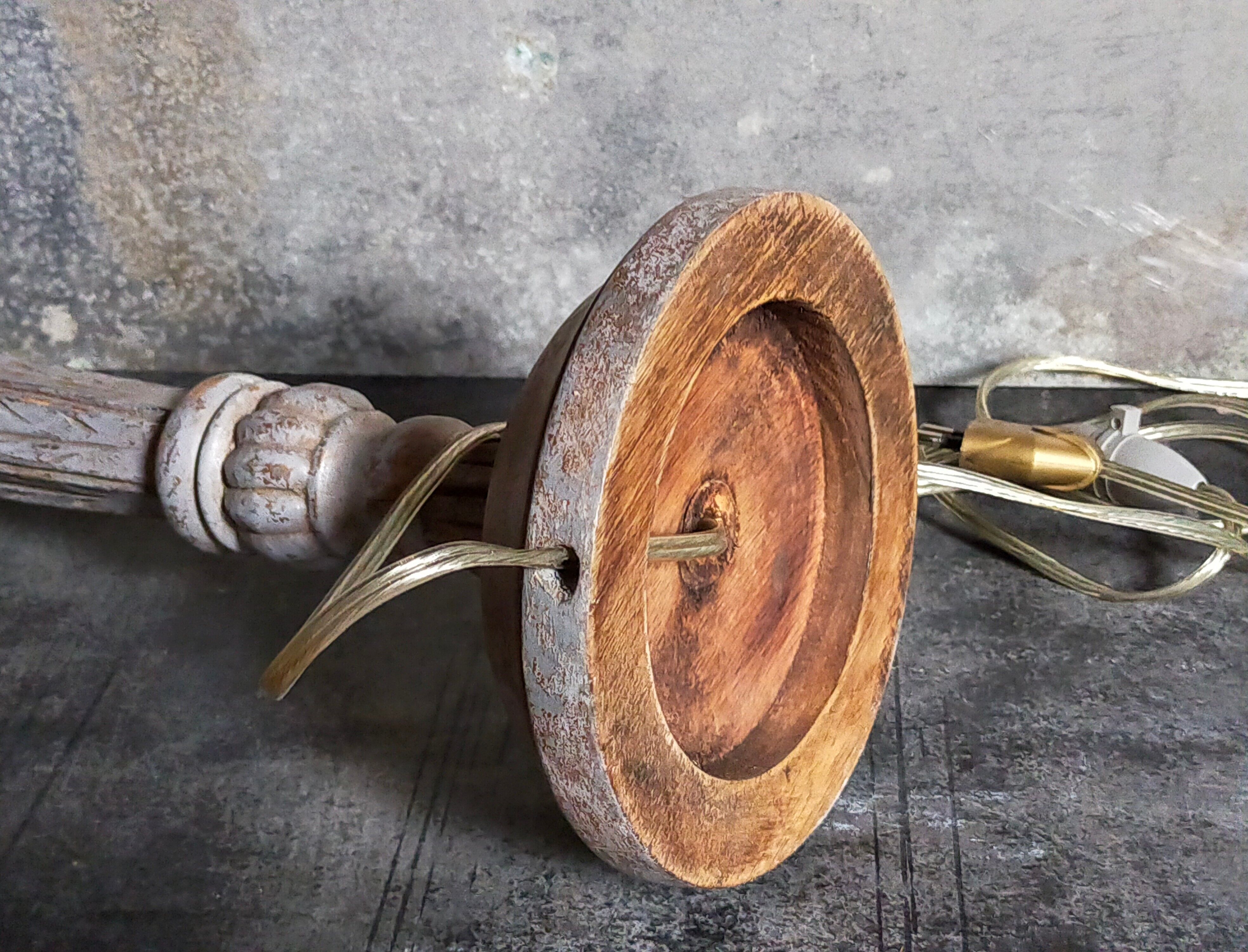 Foot of lamp turned wood carved patina old nineteenth