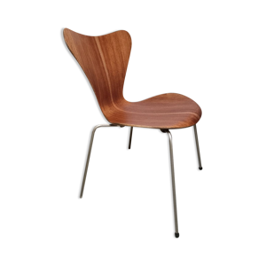 chaise 3107 par Arne - 1960