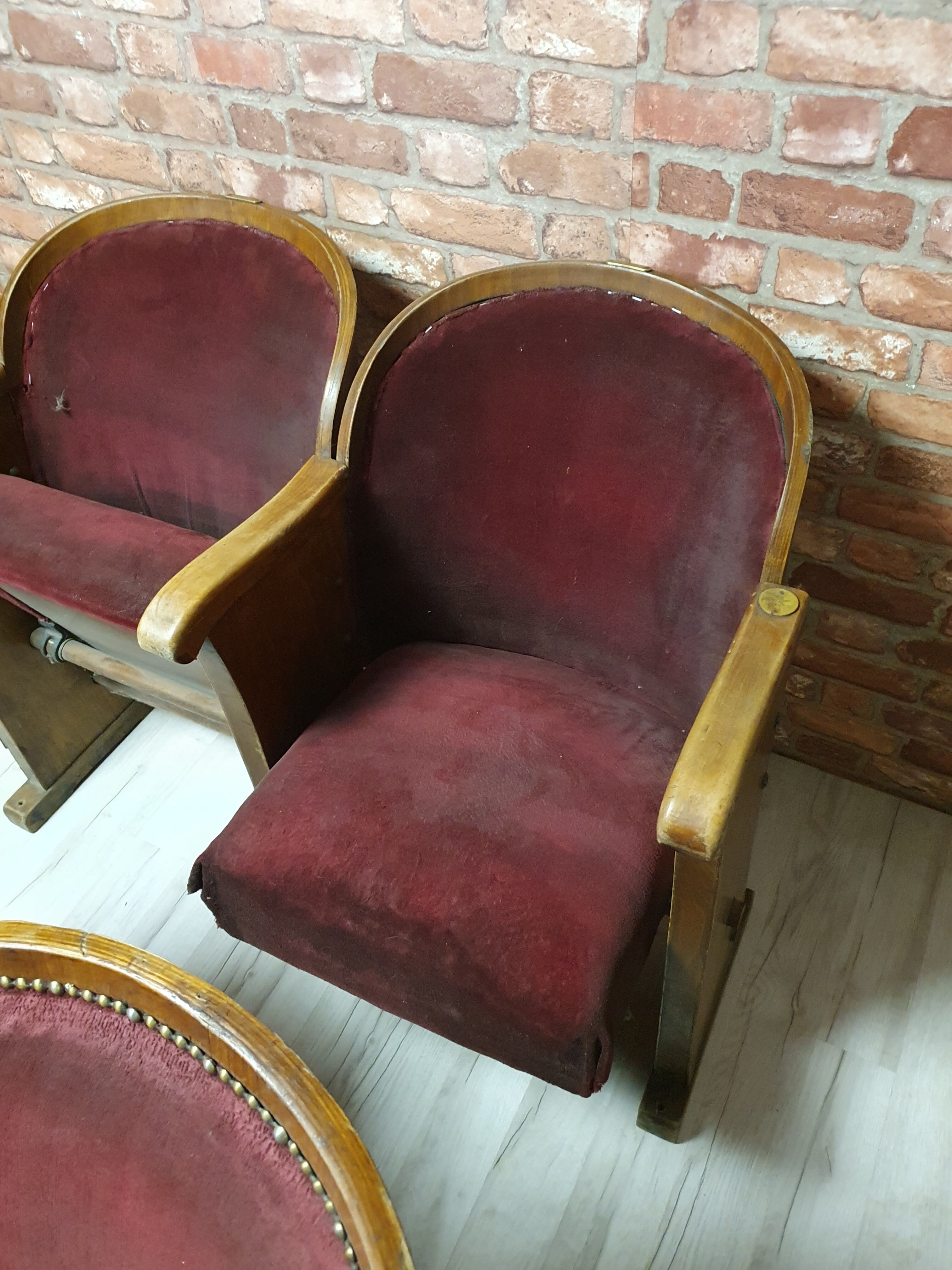 Double cinema chairs, Poland of the 1950s, to renovate