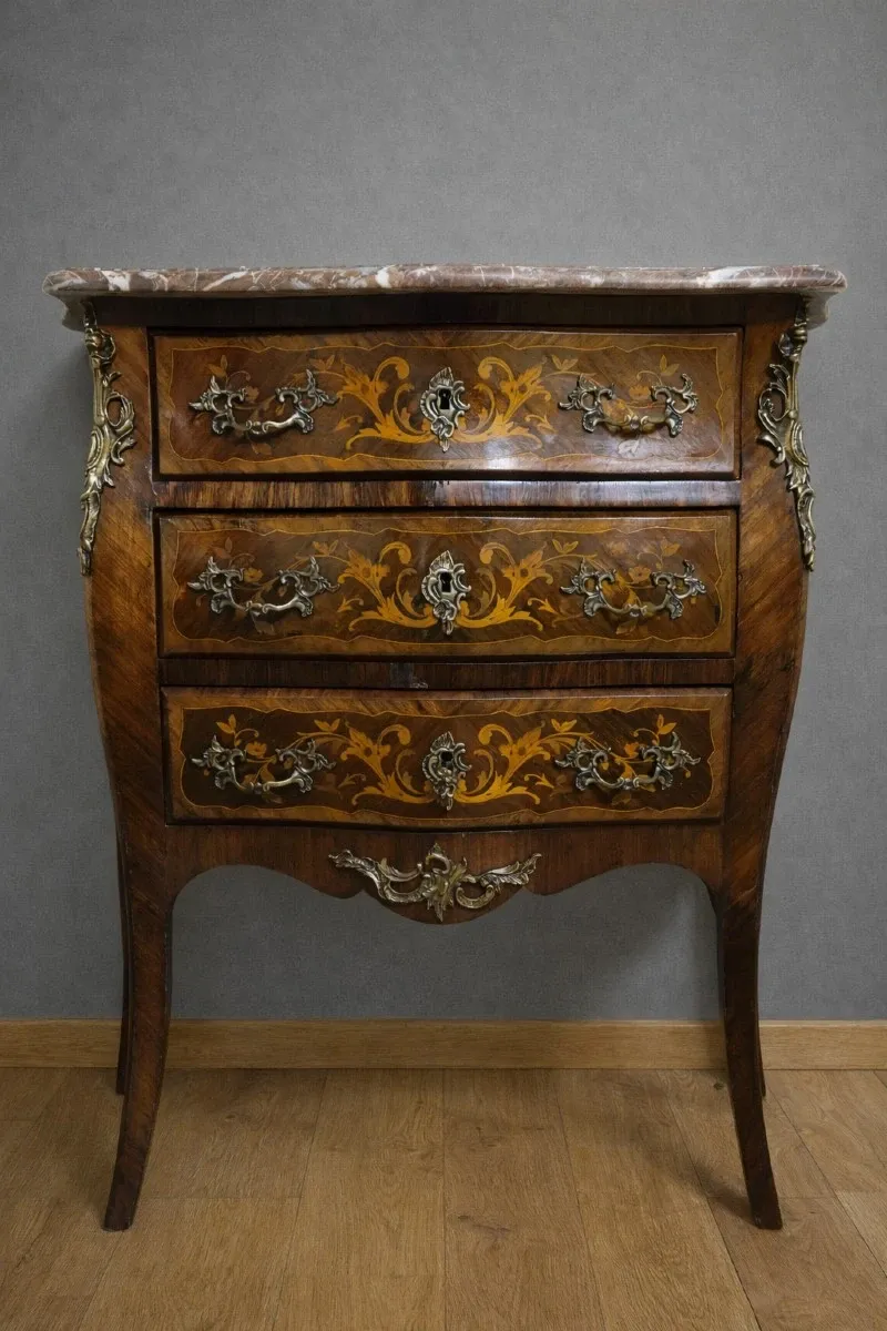 Louis XV style marquetry jump commode – 3 drawers – Marble top