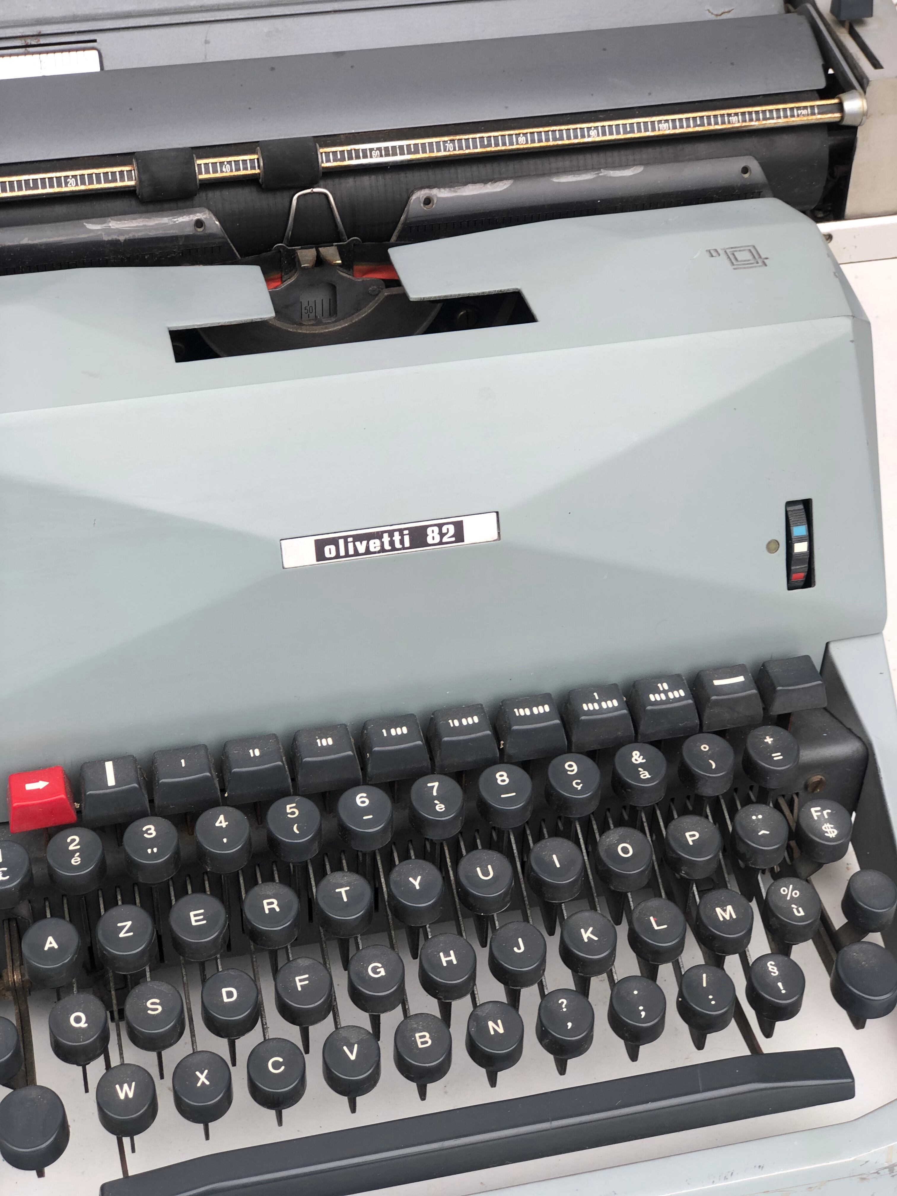 Typewriter Olivetti Diaspron 82