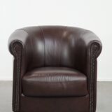 English style round leather club chair in very good condition
