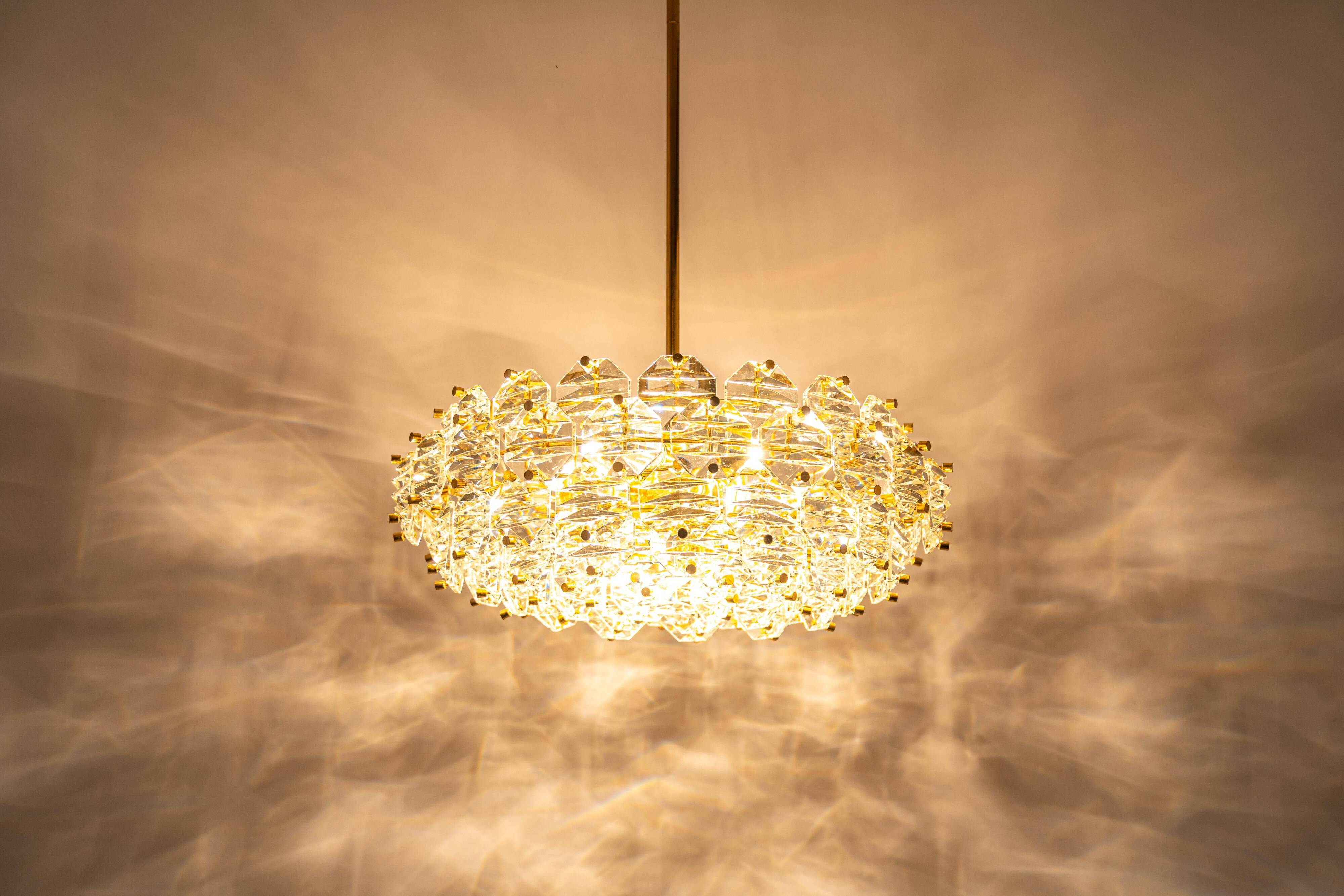 Dazzling chandelier, brass and crystal glass by Kinkeldey, Germany, 1970s.