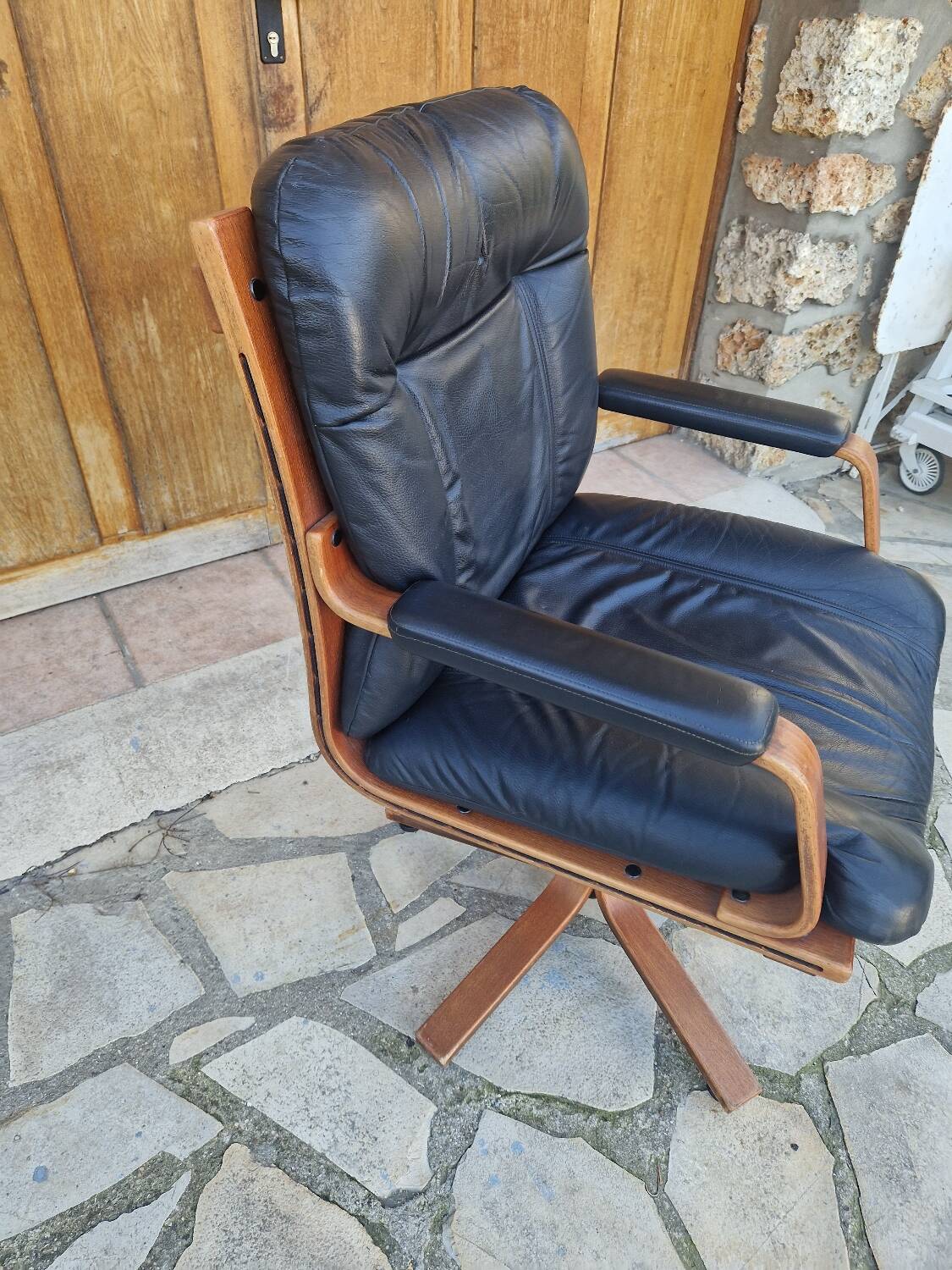 Fauteuil scandinave style Ingmar Relling Cofemo