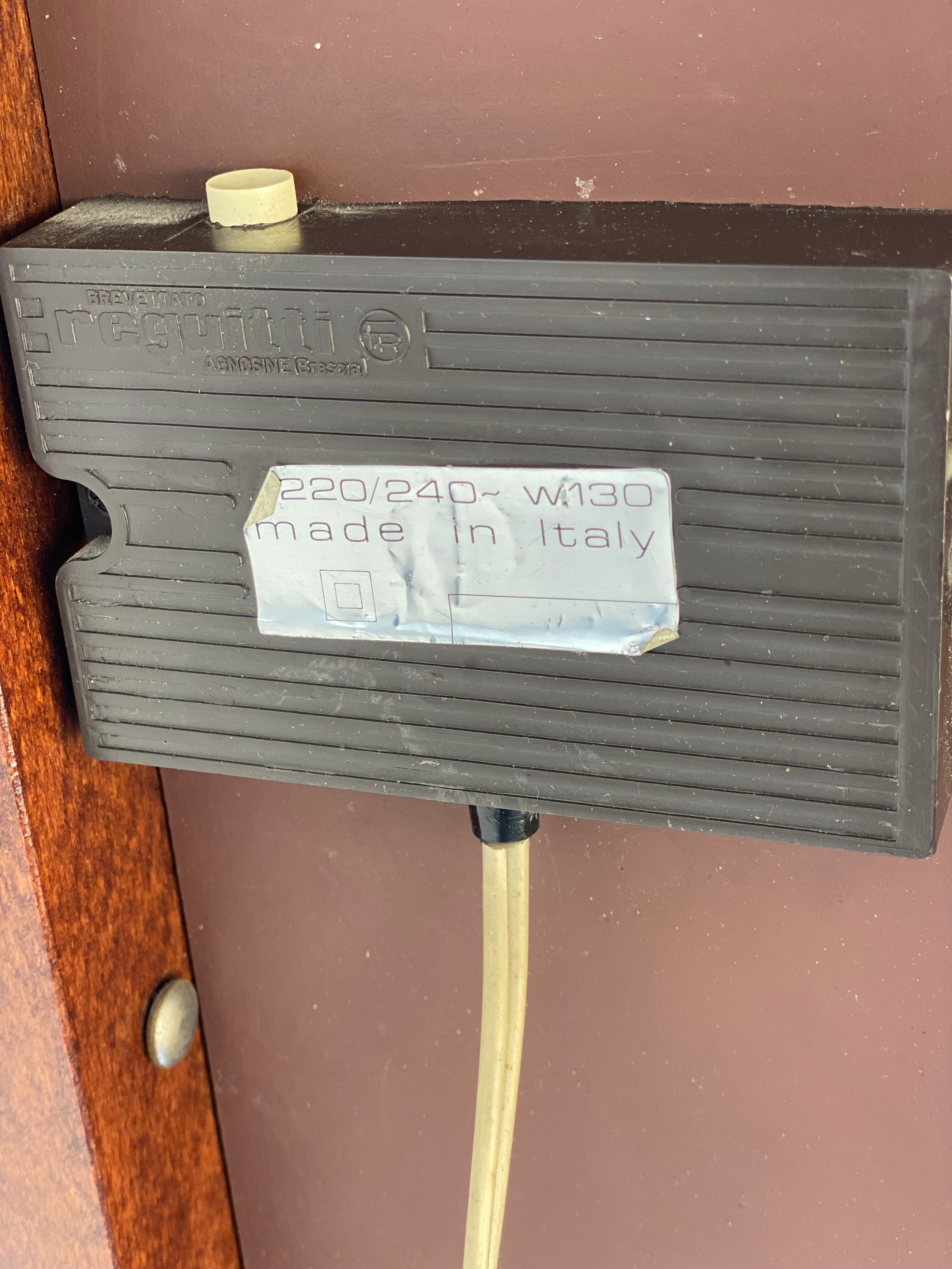 Vintage electric pressomatic valet
