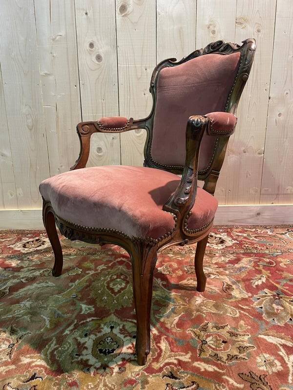 Fauteuil cabriolet de style Louis XV  velours rose