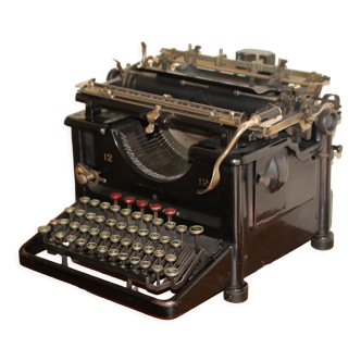 Standard Remington typewriter 20s