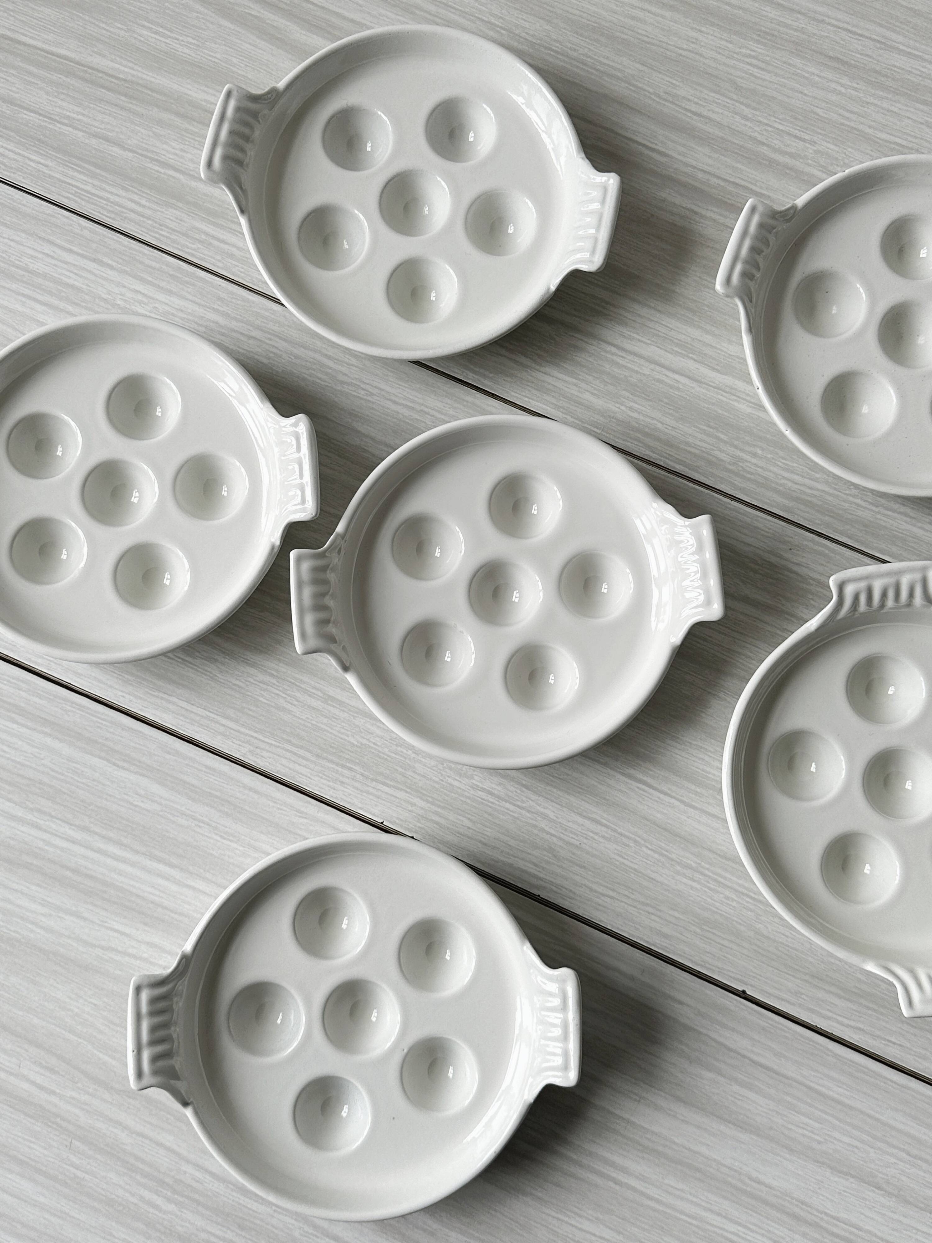 6 metal snail plates