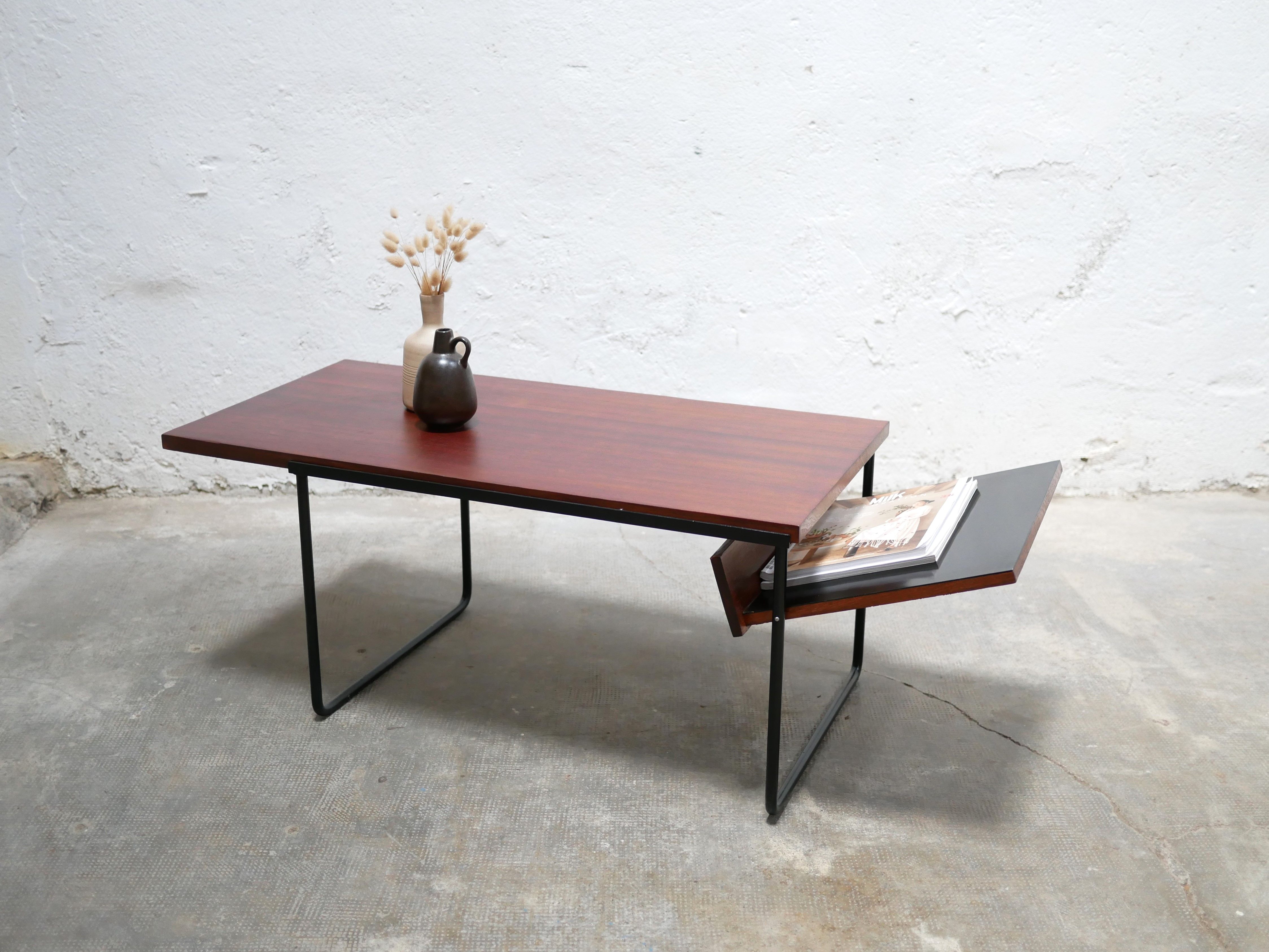 Modernist coffee table in wood and metal