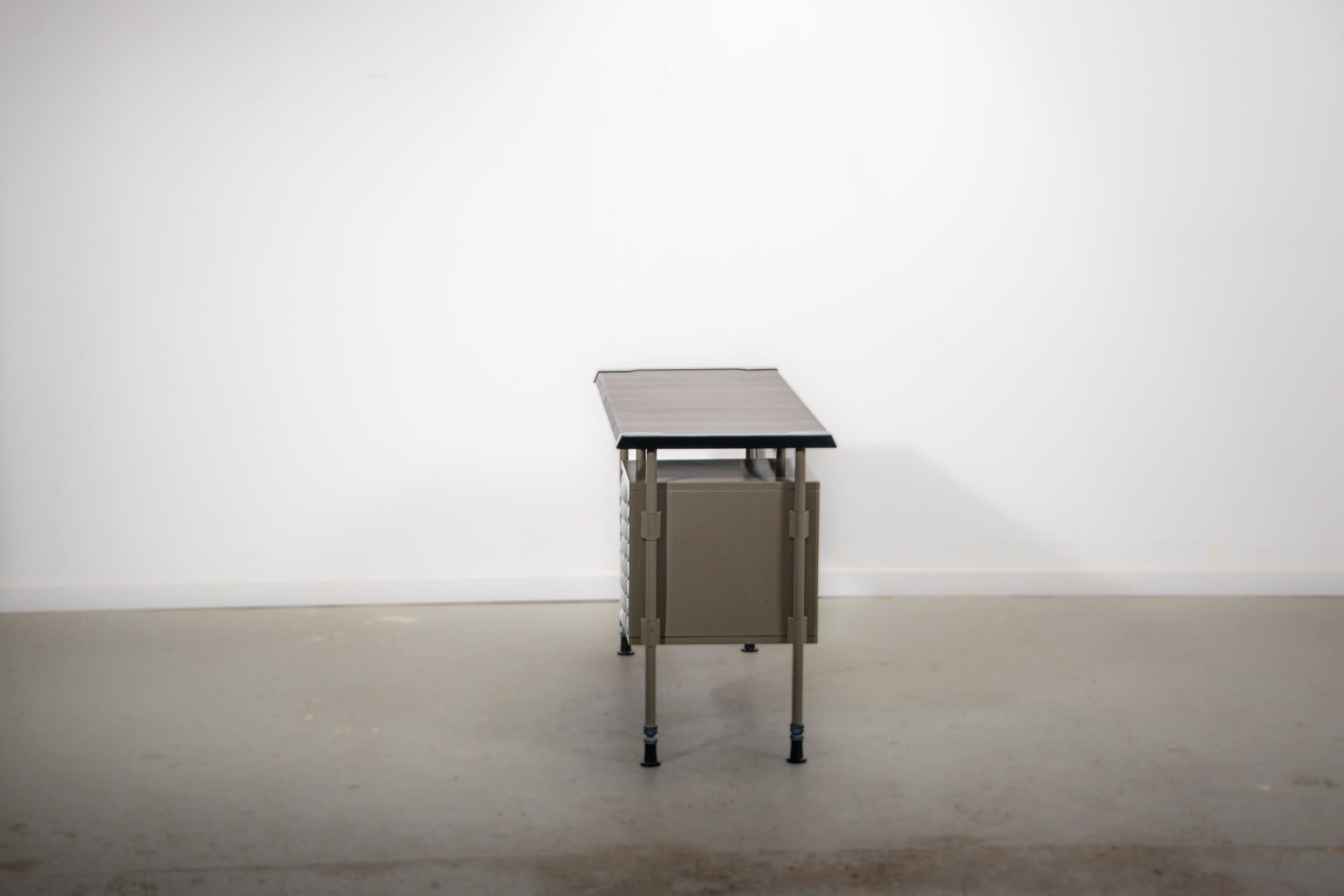 Spazio series typewriter desk by Studio BBPR for Olivetti, circa 1960