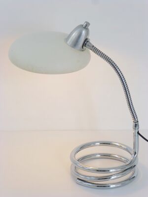 Lampe de bureau ou chevet années 60 avec pied ressort en chrome vintage 60's