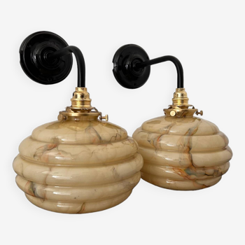 Pair of wall lights in marbled opaline