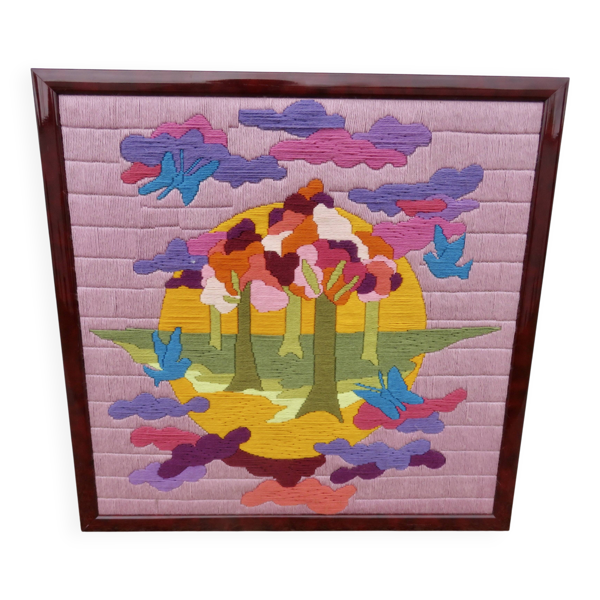 Psychedelic tapestry, futuristic, typical of 70s design.