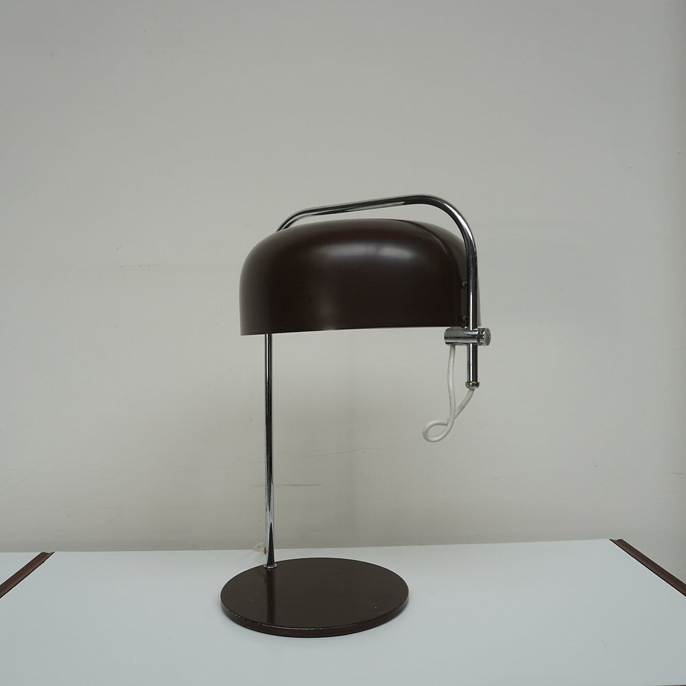 Large articulated table lamp, 1970s