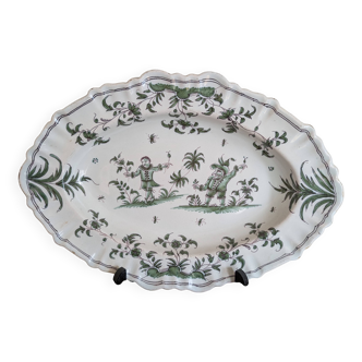Moustiers oval serving dish