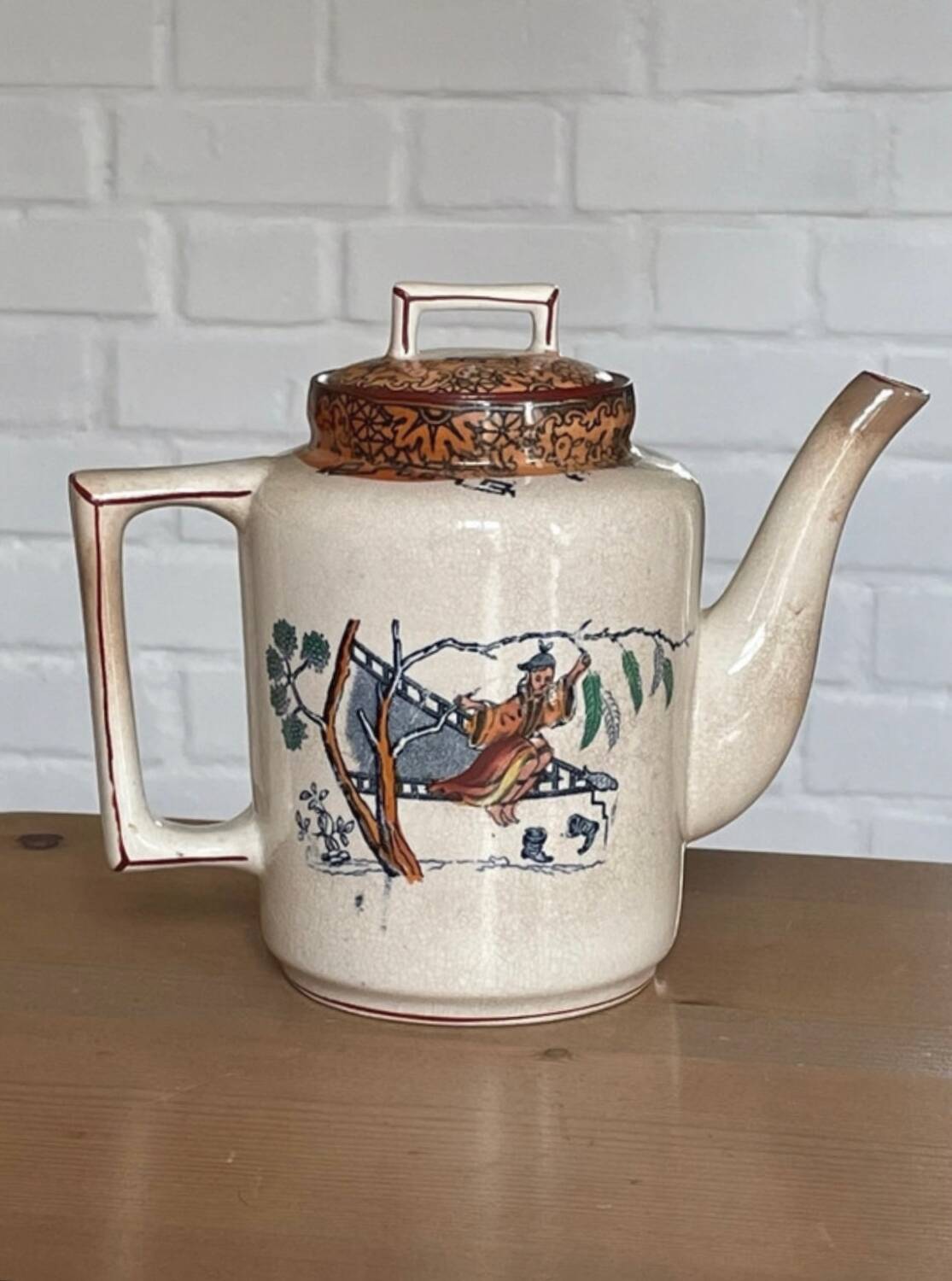 Old teapot with Asian decor K&G Luneville