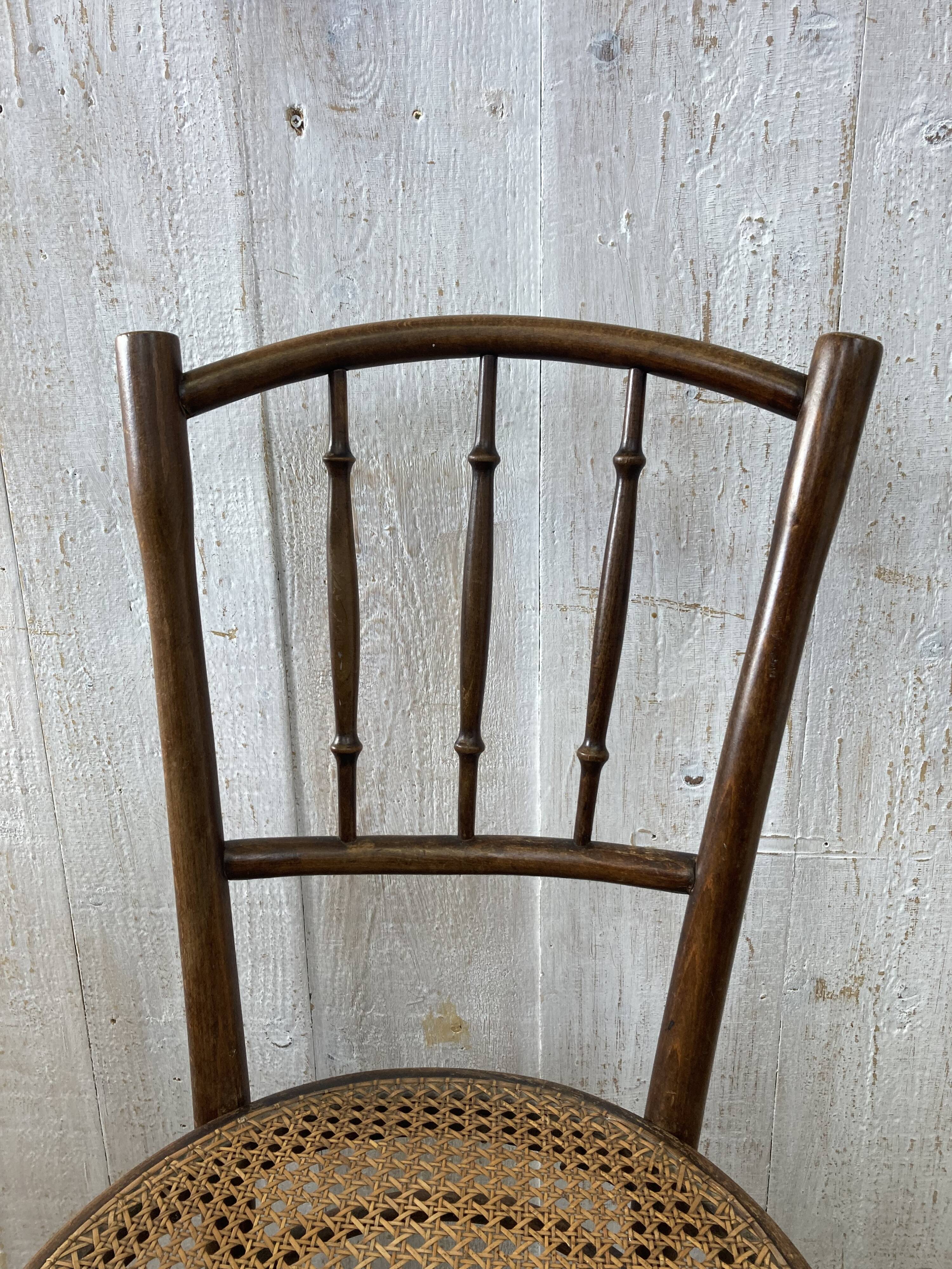Bistro chair 1900 wosciechow