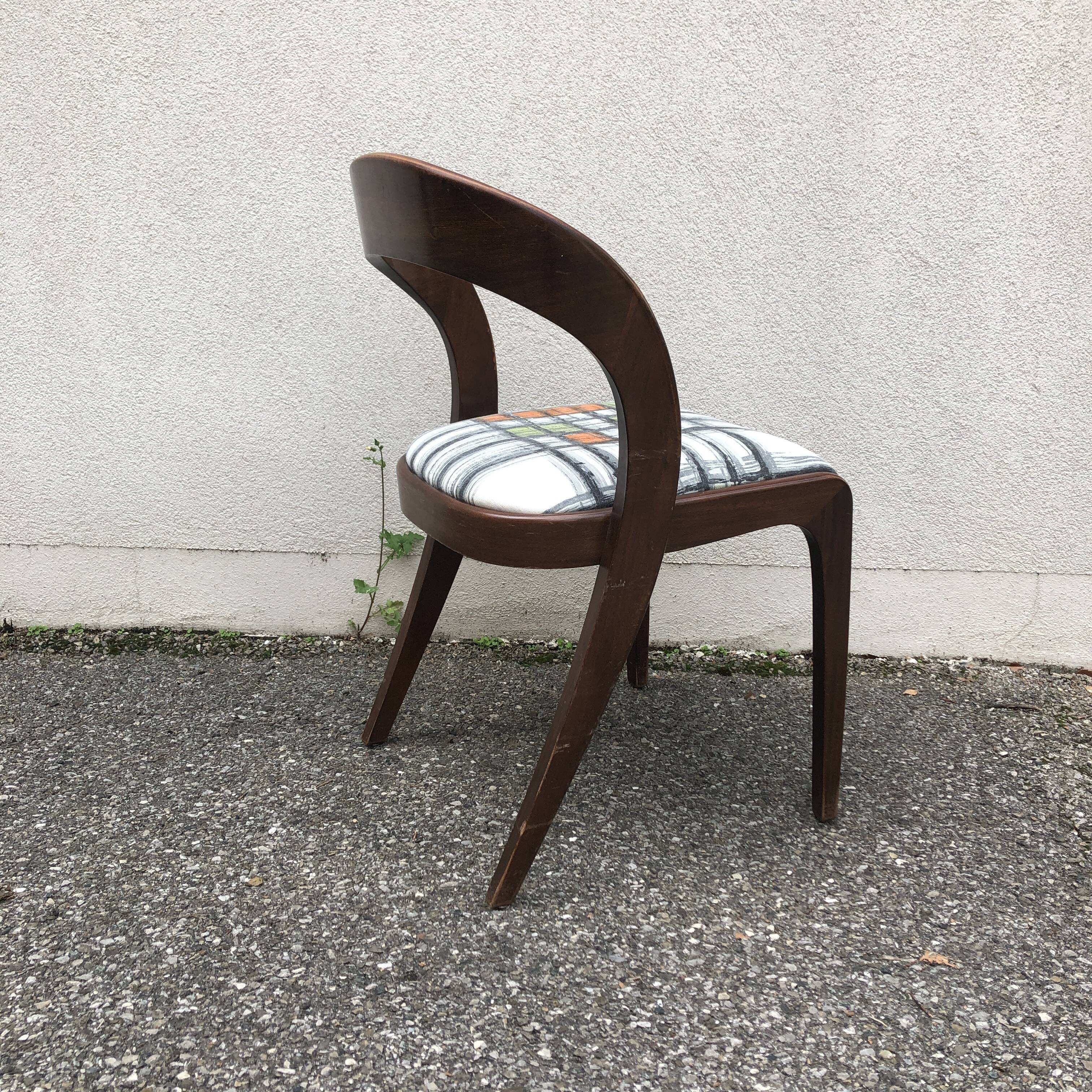 Baumann gondola chairs