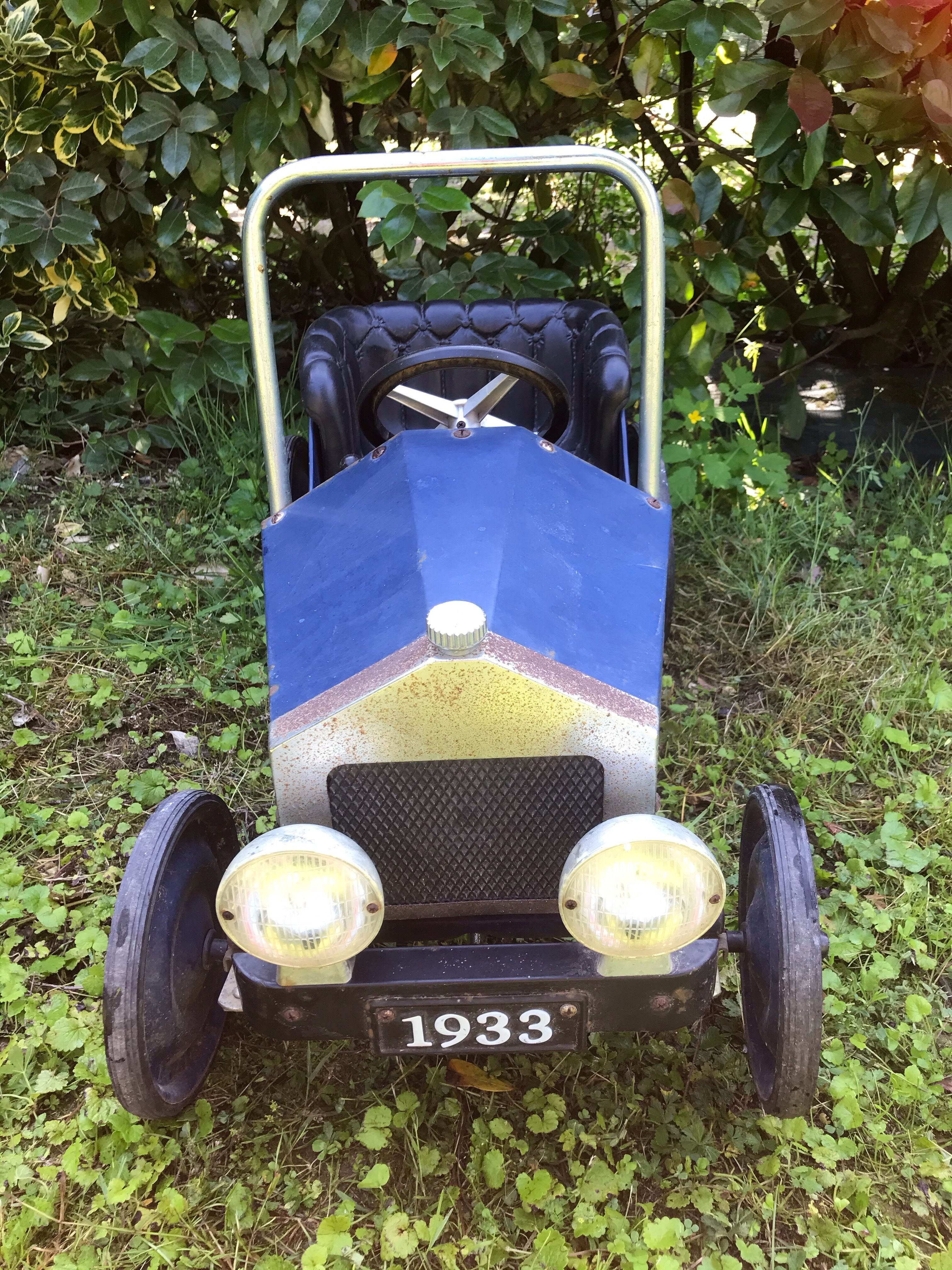 Old pedal car